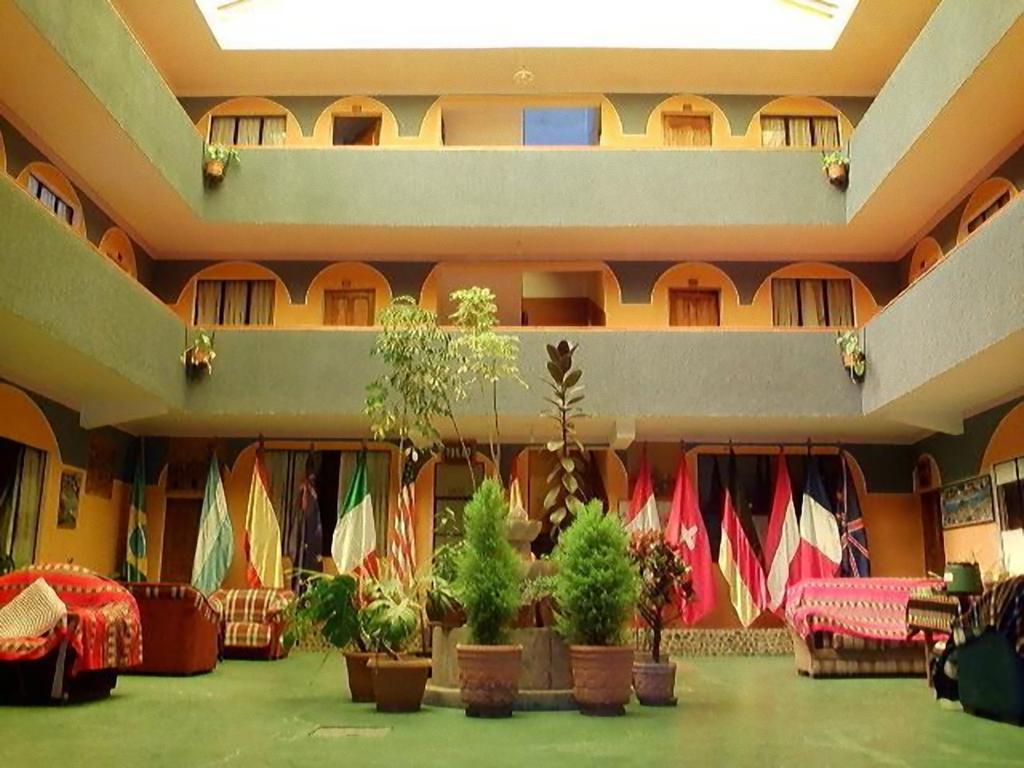 Hotel Utama كوباكابانا المظهر الخارجي الصورة